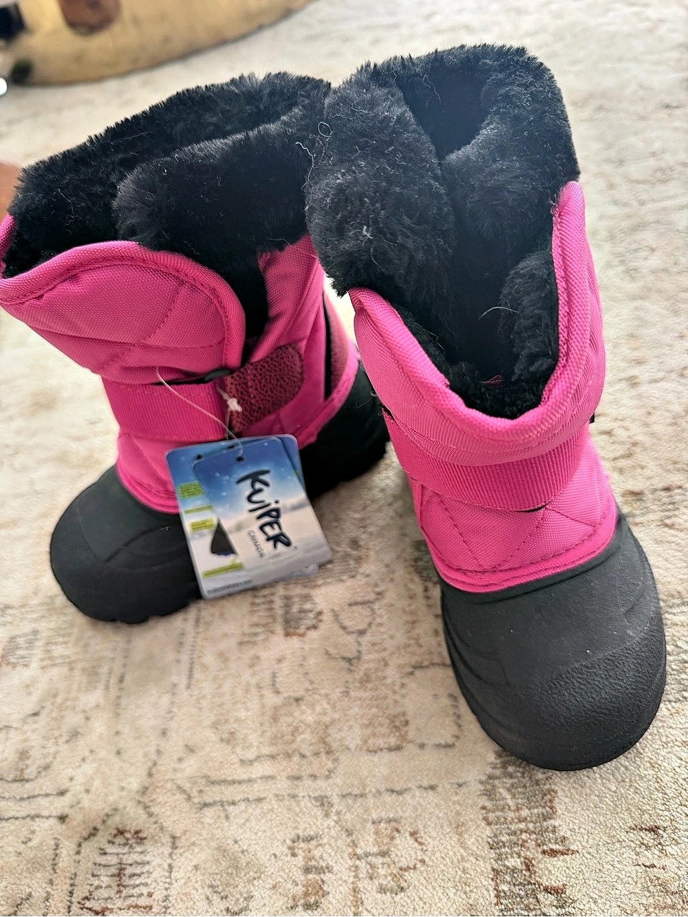 Kuiper Waterproof winter boots Pink & Black Girls US 8 NWT
